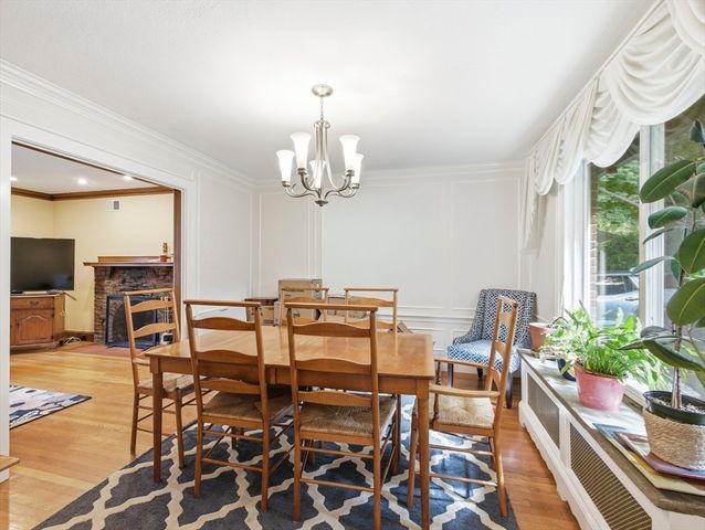 22 Ivy Rd., Belmont, MA 02478