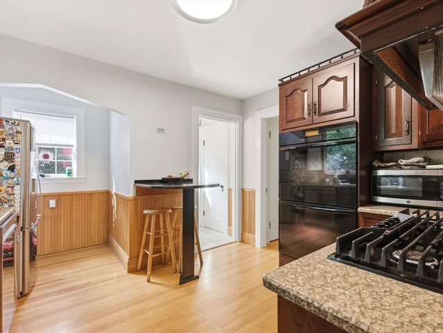 22 Ivy Rd., Belmont, MA 02478