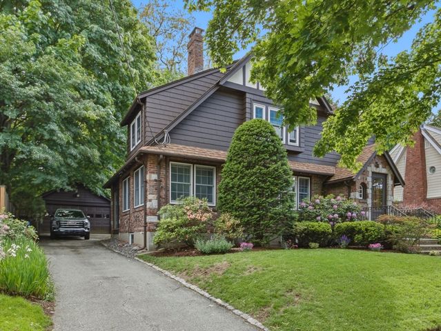 22 Ivy Rd., Belmont, MA 02478