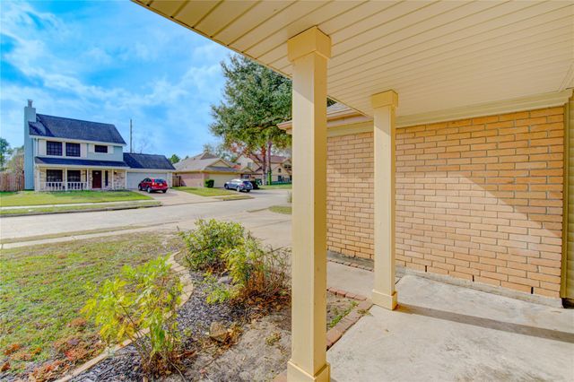 18418 Arbormont Drive, Cypress, TX 77429