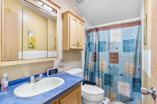 3555 S Pacific Highway Space 123, Medford, OR 97501