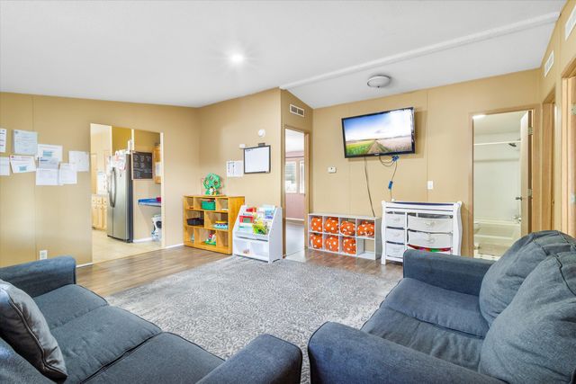 3555 S Pacific Highway Space 123, Medford, OR 97501