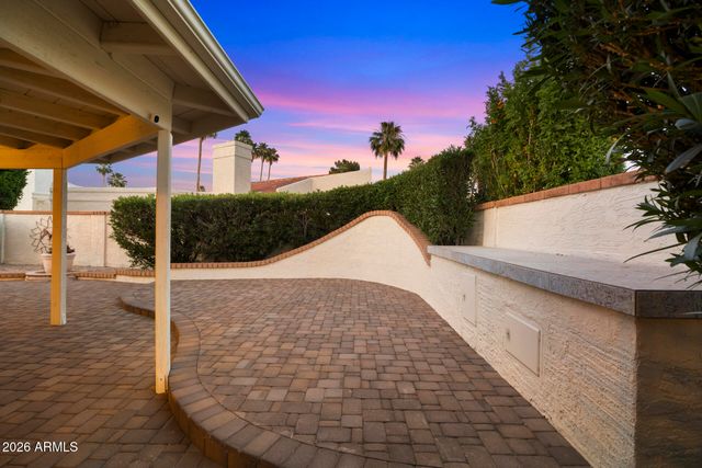 8925 N 83RD Street, Scottsdale, AZ 85258