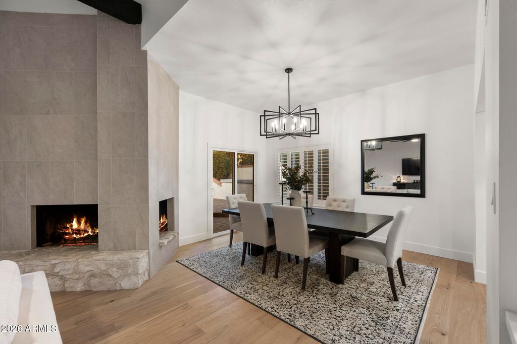 Image 5 of property listing at 8925 N 83RD Street, Scottsdale, AZ 85258