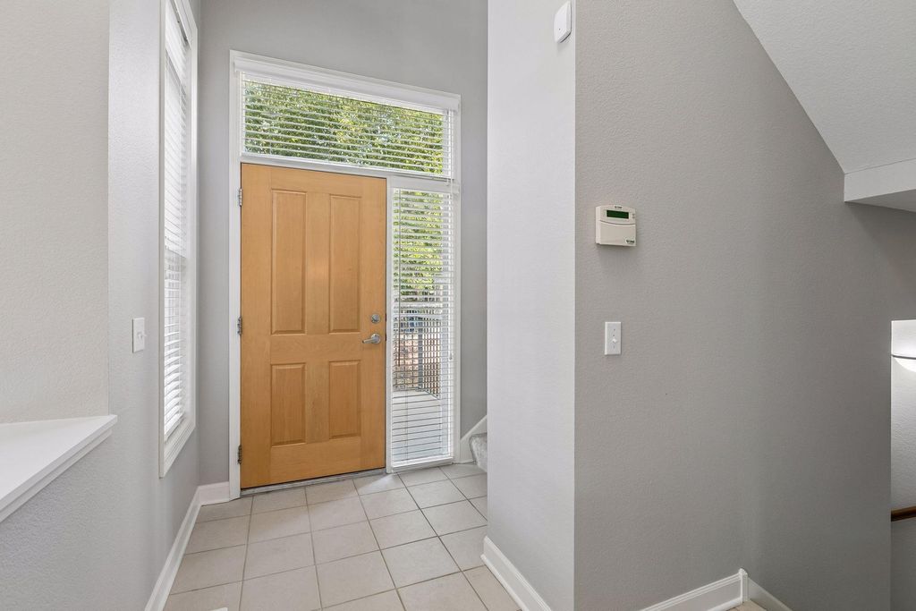 1401 Franklin Avenue SE, Minneapolis, MN 55414 — photo 3