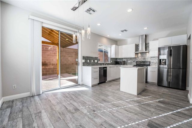 2647 Good Fellows Street, Las Vegas, NV 89135