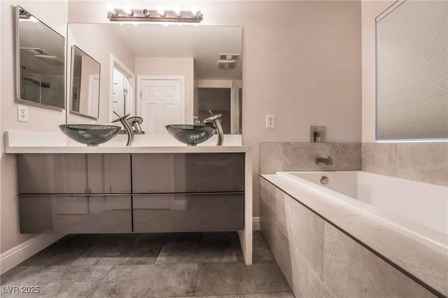 2647 Good Fellows Street, Las Vegas, NV 89135