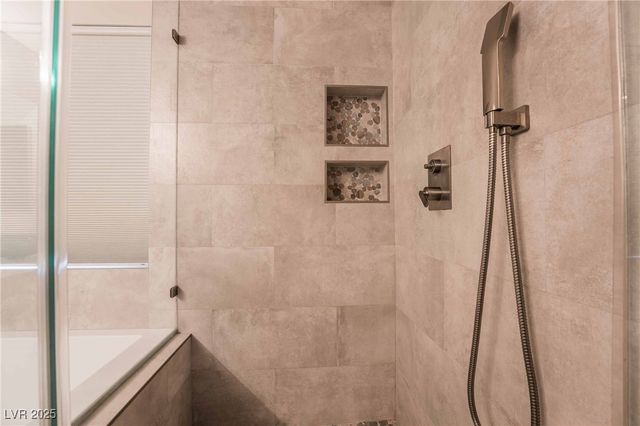 2647 Good Fellows Street, Las Vegas, NV 89135