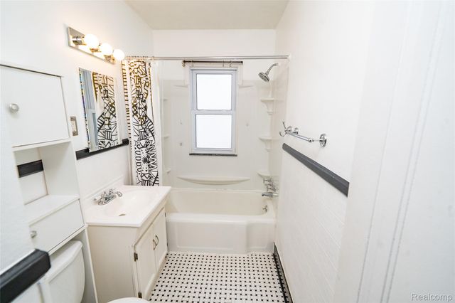 441 Jewell Street, Ferndale, MI 48220