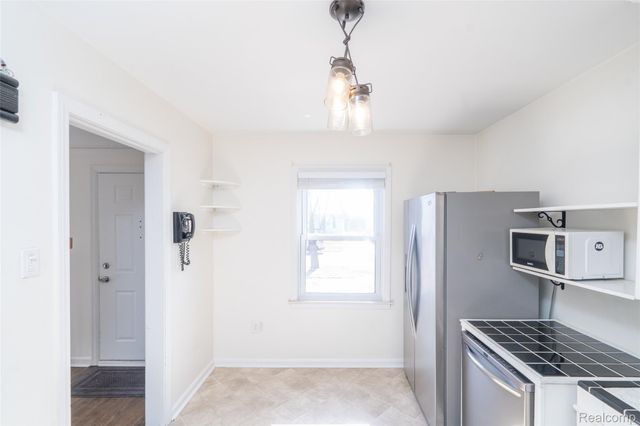 441 Jewell Street, Ferndale, MI 48220