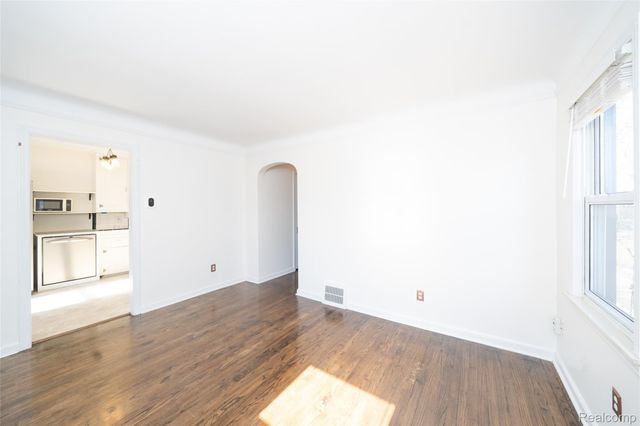 441 Jewell Street, Ferndale, MI 48220