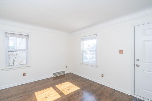 441 Jewell Street, Ferndale, MI 48220