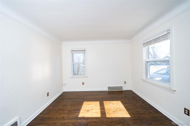 441 Jewell Street, Ferndale, MI 48220