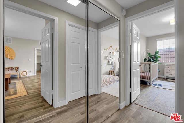 810 S Lucerne Boulevard 203, Los Angeles, CA 90005