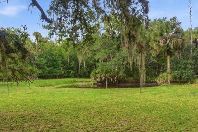 1900 RETREAT ROAD, Geneva, FL 32732