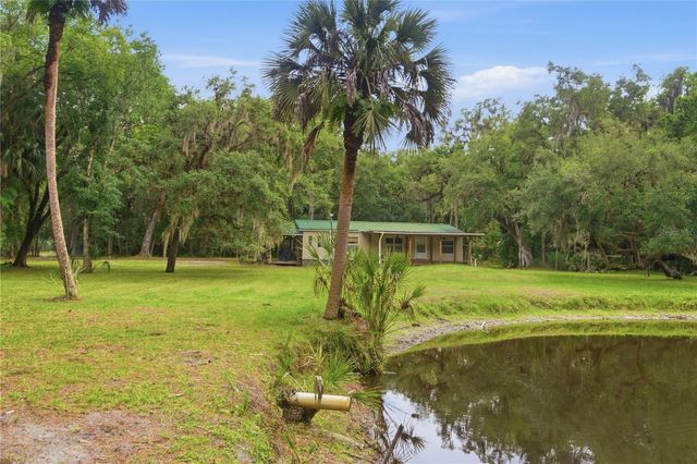 1900 RETREAT ROAD, Geneva, FL 32732