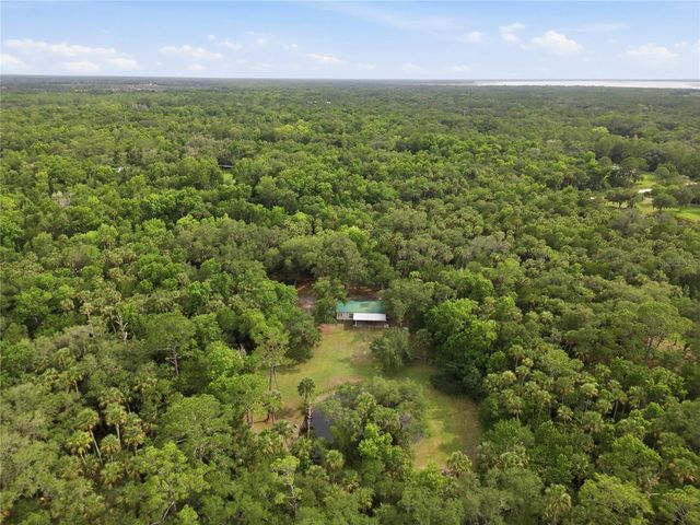 1900 RETREAT ROAD, Geneva, FL 32732