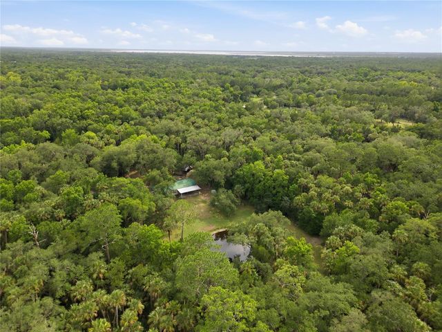 1900 RETREAT ROAD, Geneva, FL 32732