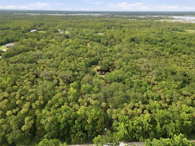 1900 RETREAT ROAD, Geneva, FL 32732