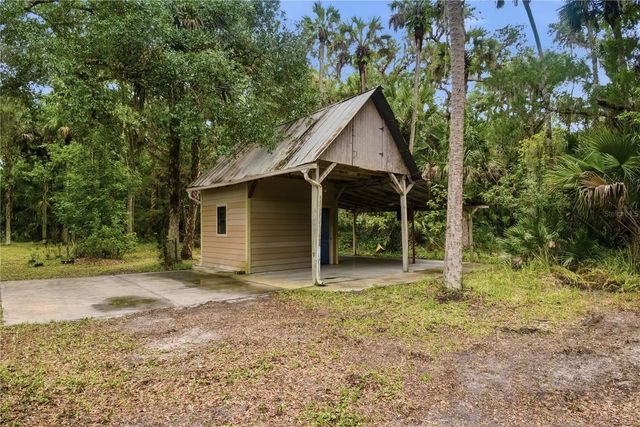 1900 RETREAT ROAD, Geneva, FL 32732