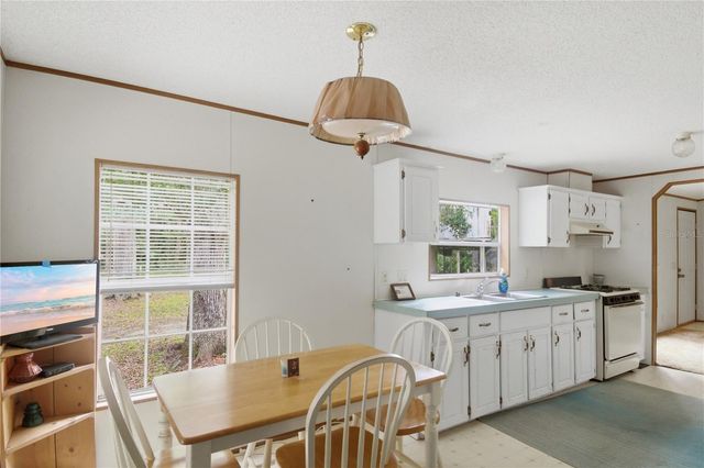 1900 RETREAT ROAD, Geneva, FL 32732