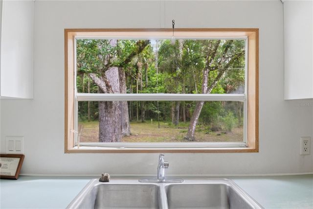 1900 RETREAT ROAD, Geneva, FL 32732