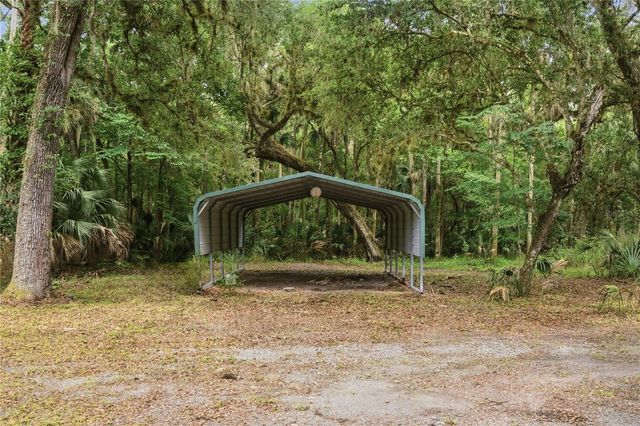 1900 RETREAT ROAD, Geneva, FL 32732
