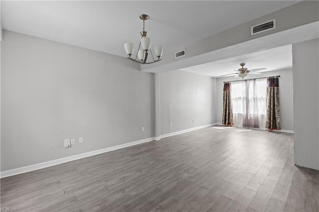 1008 Rowe ST, Hampton, VA 23669