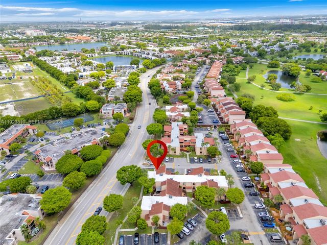 341 W Park Dr 203-15, Miami, FL 33172