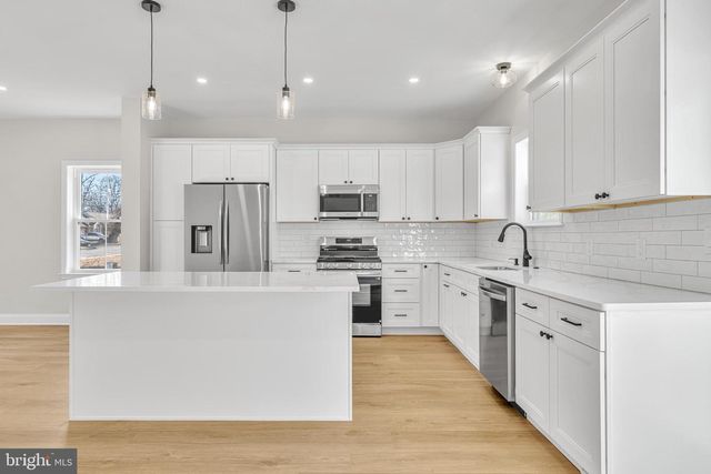 463 PARK AVE, Westville, NJ 08093