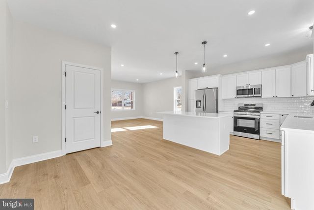 463 PARK AVE, Westville, NJ 08093