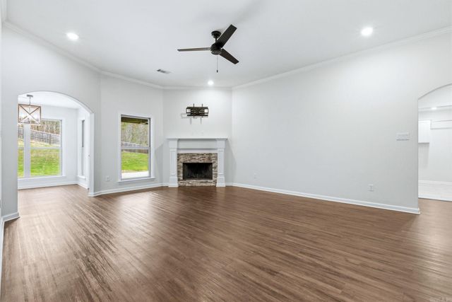 5462 HERITAGE VALLEY Drive, Benton, AR 72019