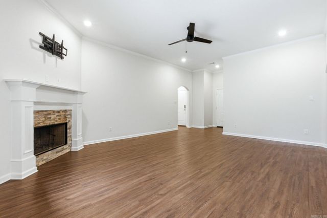 5462 HERITAGE VALLEY Drive, Benton, AR 72019