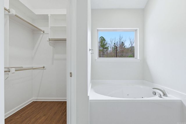 5462 HERITAGE VALLEY Drive, Benton, AR 72019