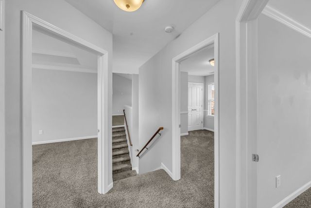 818 W Sagewood Dr, Gallatin, TN 37066