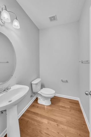 818 W Sagewood Dr, Gallatin, TN 37066