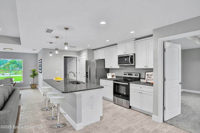 723 Geddes Street SW, Palm Bay, FL 32908