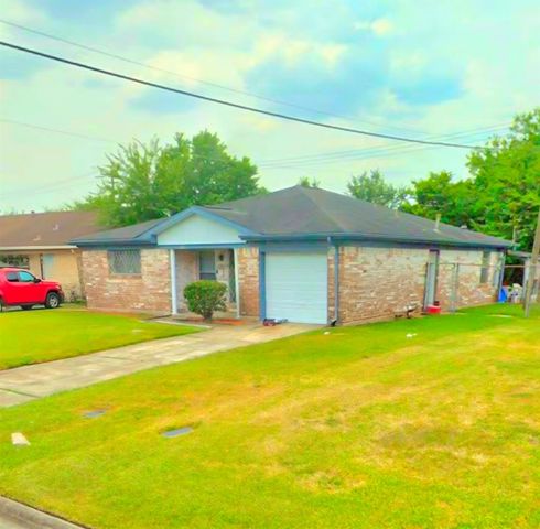 4330 Fairgreen Lane, Houston, TX 77047