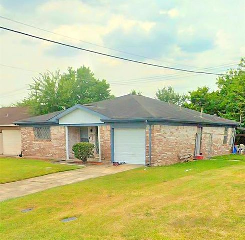 4330 Fairgreen Lane, Houston, TX 77047