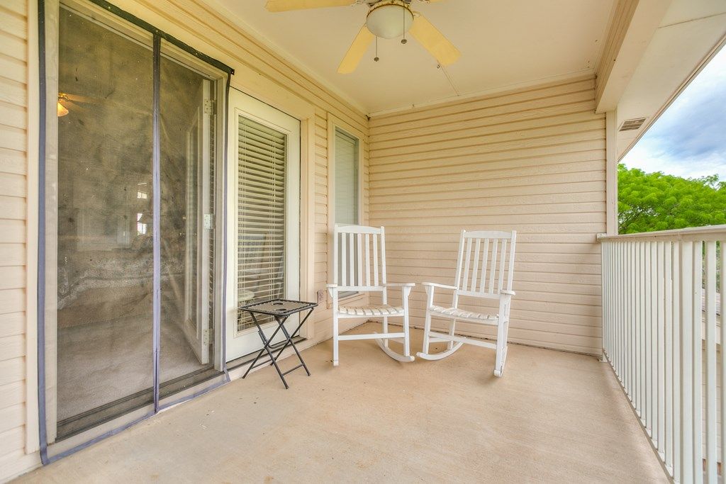 Image 15 of property listing at 1218 Ashford Dr, San Angelo, TX 76901