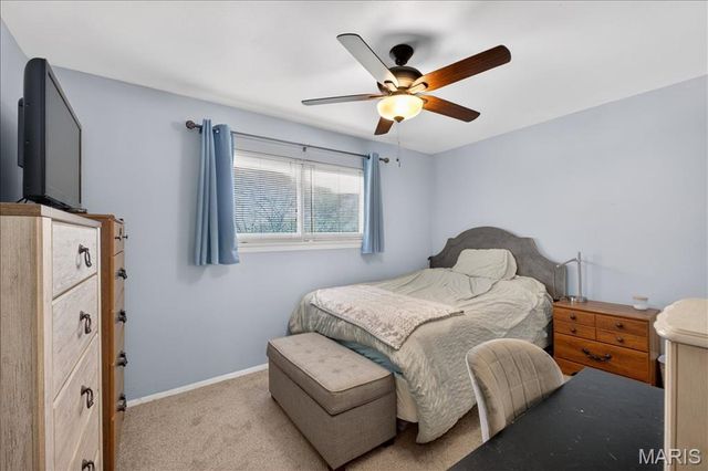 10433 Leitrim Drive, St Louis, MO 63123