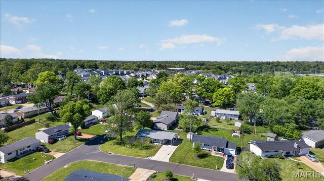 10433 Leitrim Drive, St Louis, MO 63123