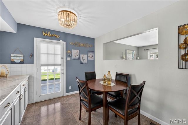 10433 Leitrim Drive, St Louis, MO 63123