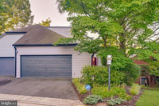 2148 S BAY LN, Reston, VA 20191
