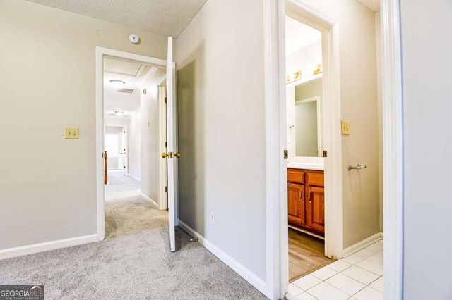 410 Meadowfield Trail, Lawrenceville, GA 30043