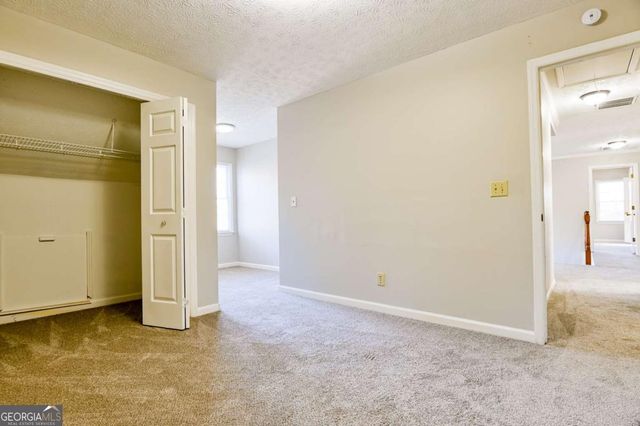 410 Meadowfield Trail, Lawrenceville, GA 30043