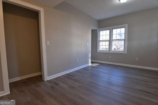 410 Meadowfield Trail, Lawrenceville, GA 30043