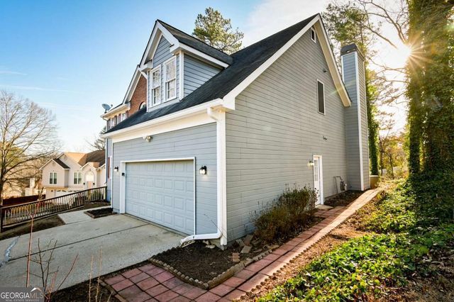 410 Meadowfield Trail, Lawrenceville, GA 30043