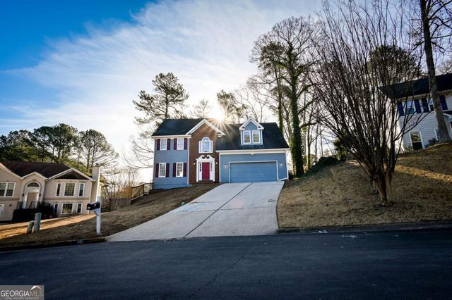 410 Meadowfield Trail, Lawrenceville, GA 30043