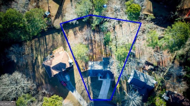 410 Meadowfield Trail, Lawrenceville, GA 30043